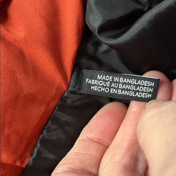 DKNY Women's Brick Puffer Jacket - Picture 9 of 12